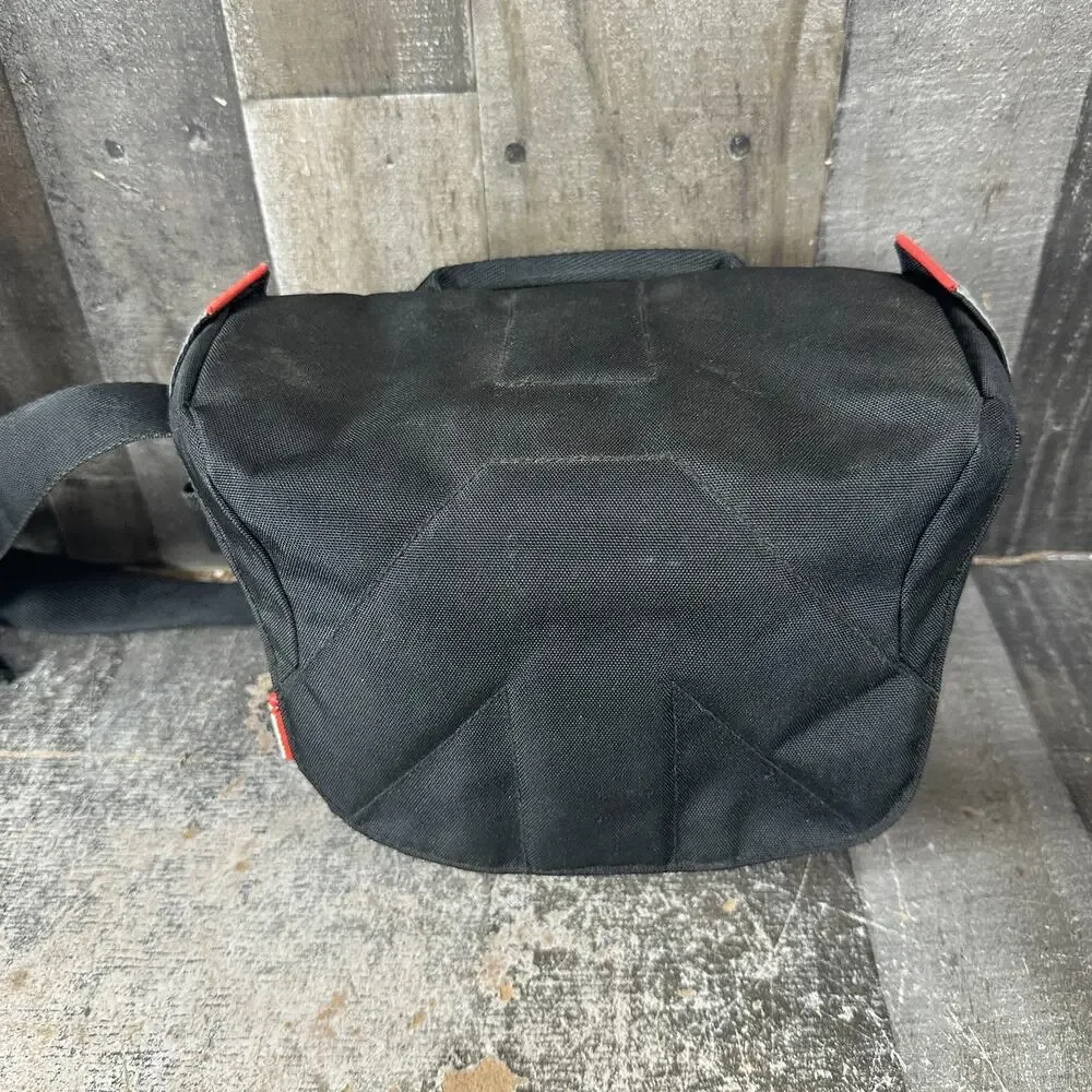 Manfrotto MB SSB-4BB BELLA IV DSLR Camera‎ Shoulder Bag (Black) Metal Buckle